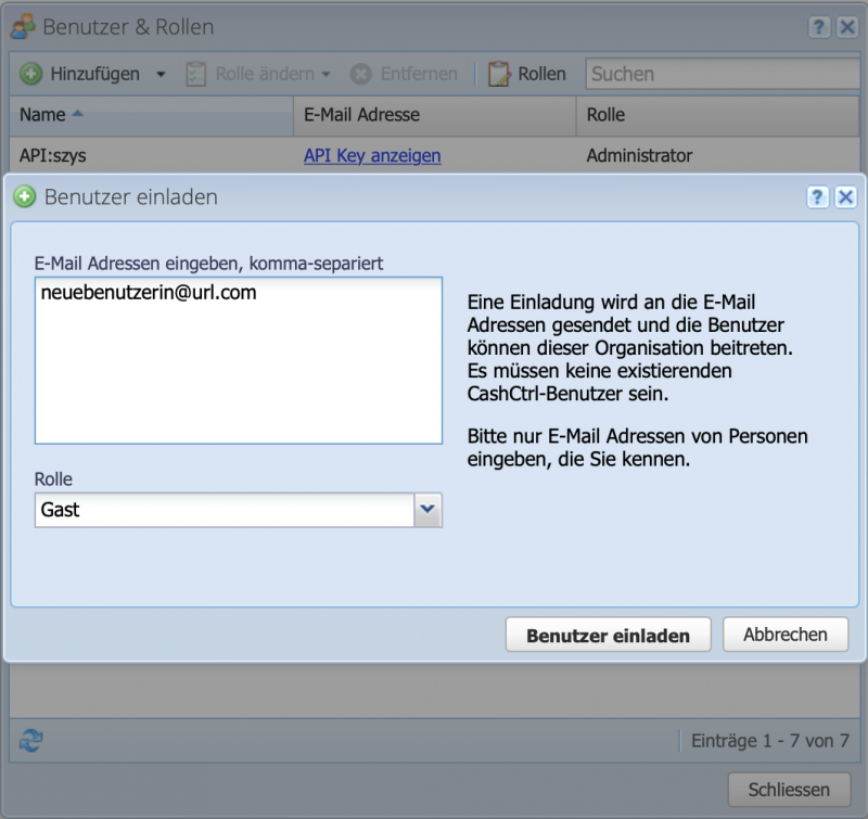 Screenshot des Dialogfensters zum Einladen von Benutzern in CashCtrl