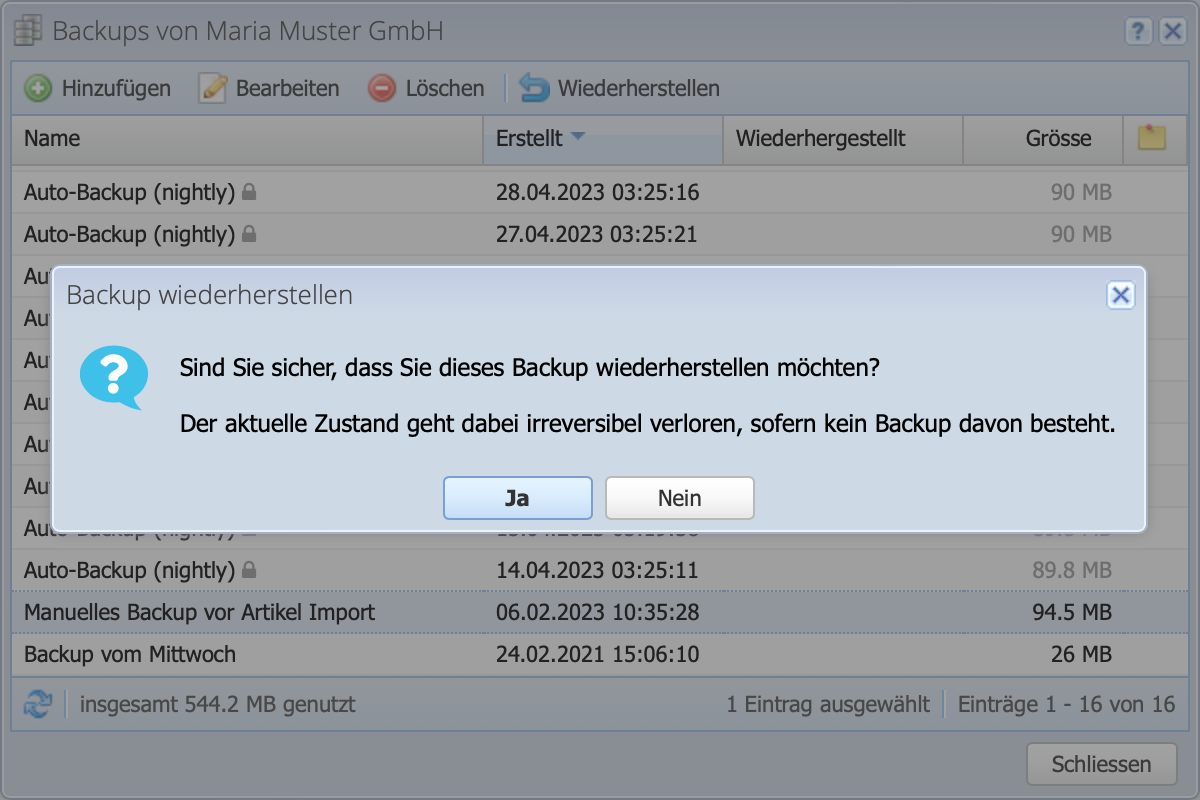 Screenshot of the restoration of a backup in CashCtrl.