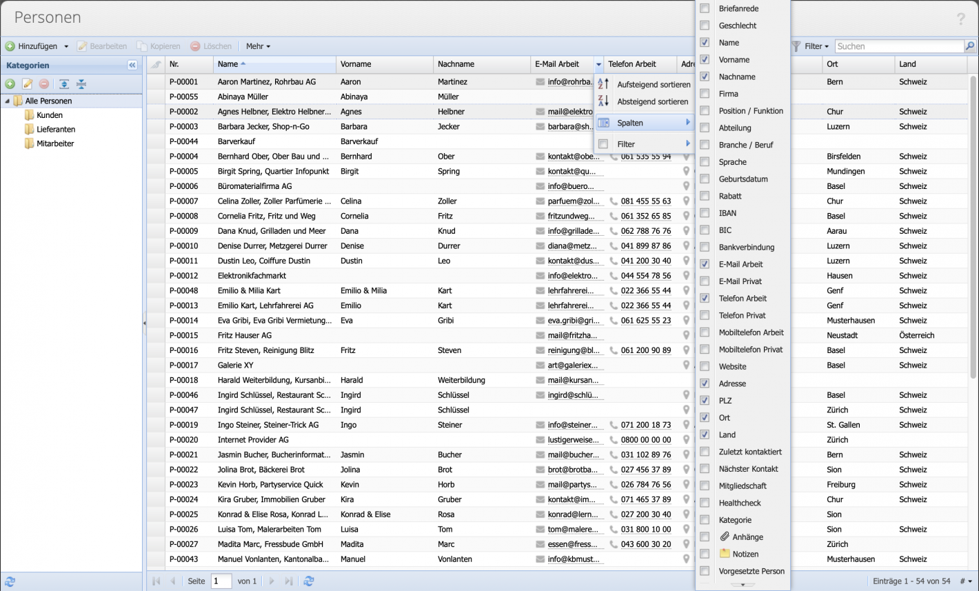 Screenshot of the people module with tabular view and columns menu